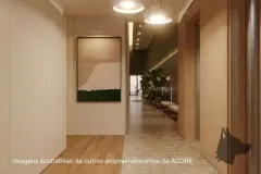 Corredor de circulação com quadro, planta decorativa e porta de elevador — Adore Smart Nova Cachoeira em Cachoeira do Bom Jesus, Florianópolis