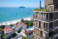 Perspectiva ilustrativa do edifício Apoena Studios com varandas de madeira, rooftop garden e vista do mar de Jurerê com ilha e barcos ao fundo — Apoena Studios em Jurerê, Florianópolis