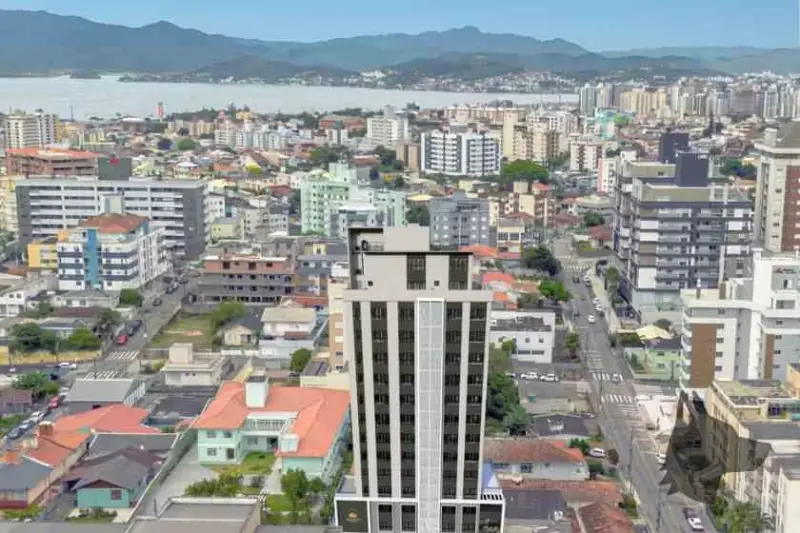Vista del barrio Estreito en Florianópolis para comprar un inmueble sobre plano