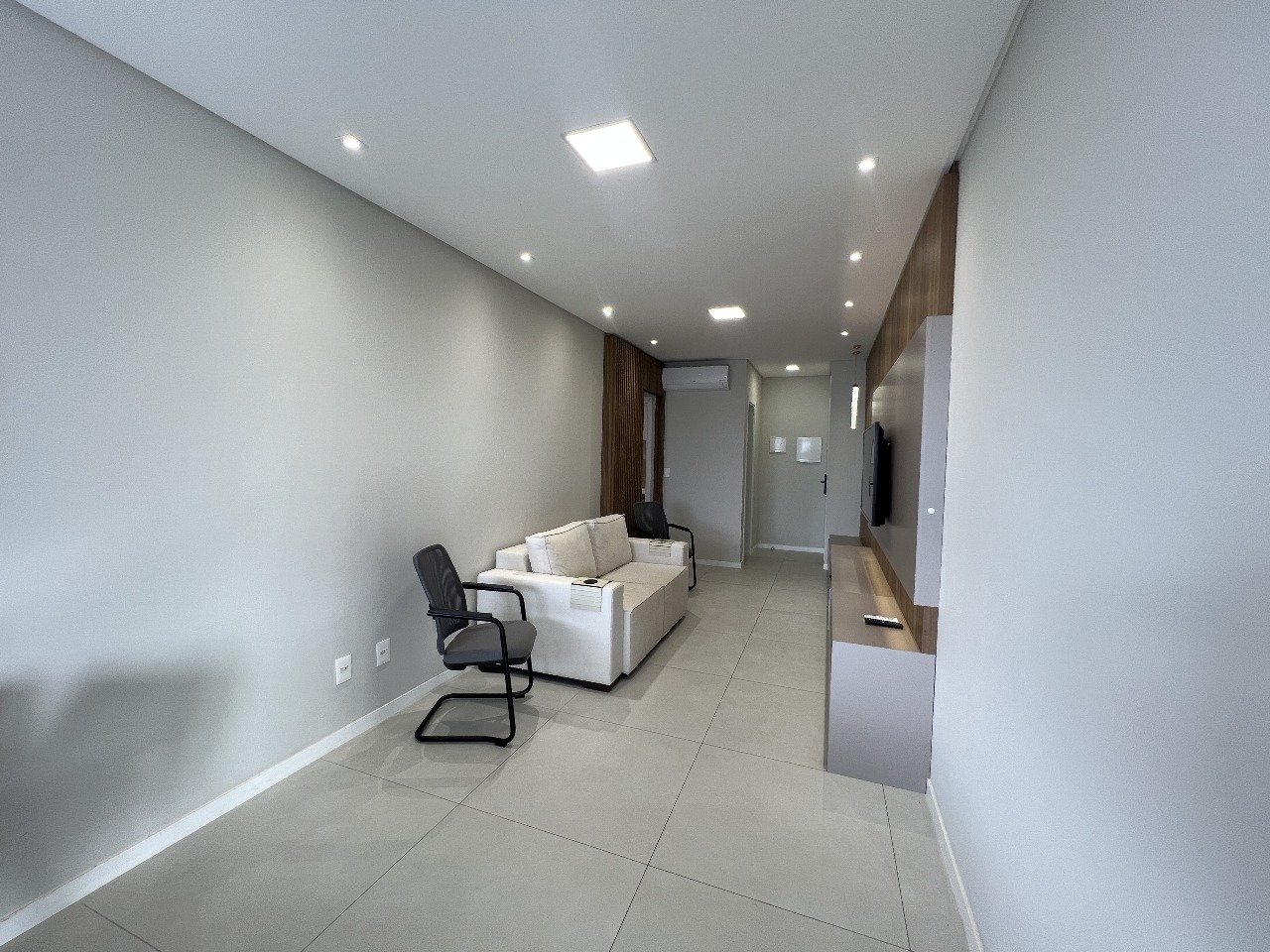 Apartamento com vista para o mar, 100% mobiliado