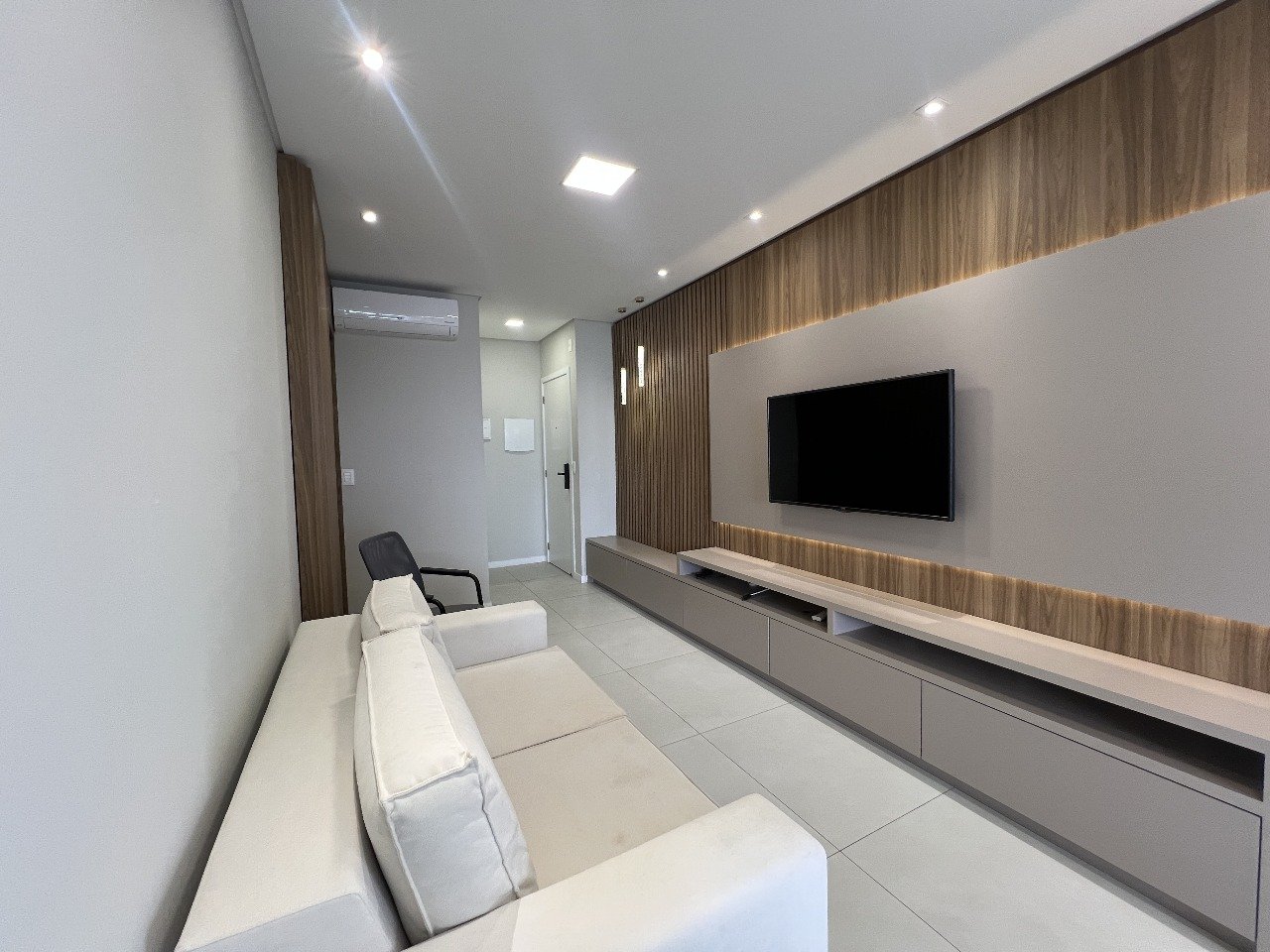 Apartamento com vista para o mar, 100% mobiliado