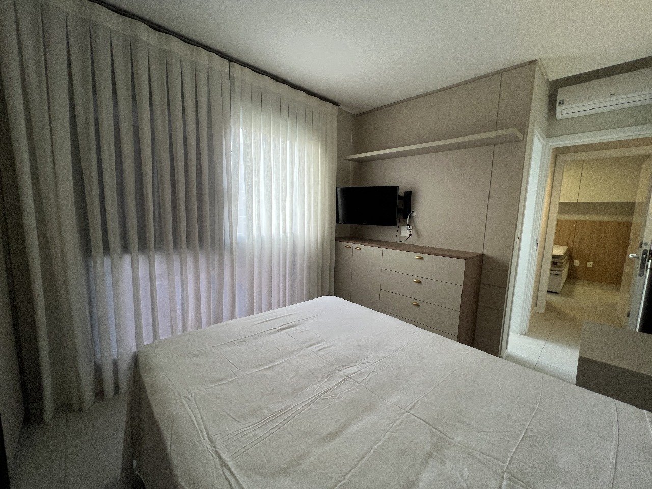 Apartamento com vista para o mar, 100% mobiliado