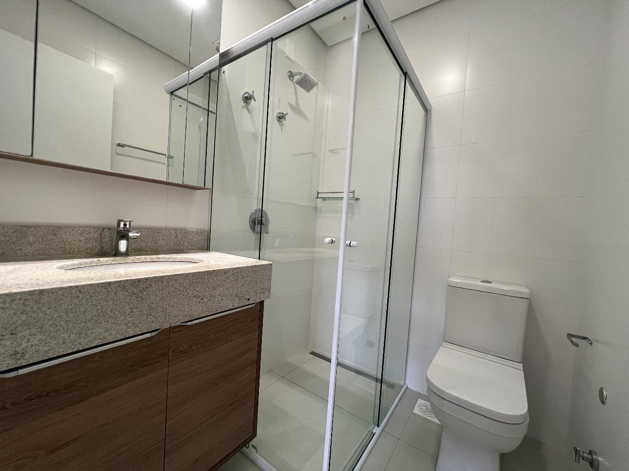 Apartamento com vista para o mar, 100% mobiliado