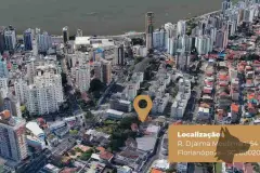 Vista aérea do Centro de Florianópolis com indicação da localização do Djalma 64 na Rua Djalma Moellman — Djalma 64 em Centro, Florianópolis