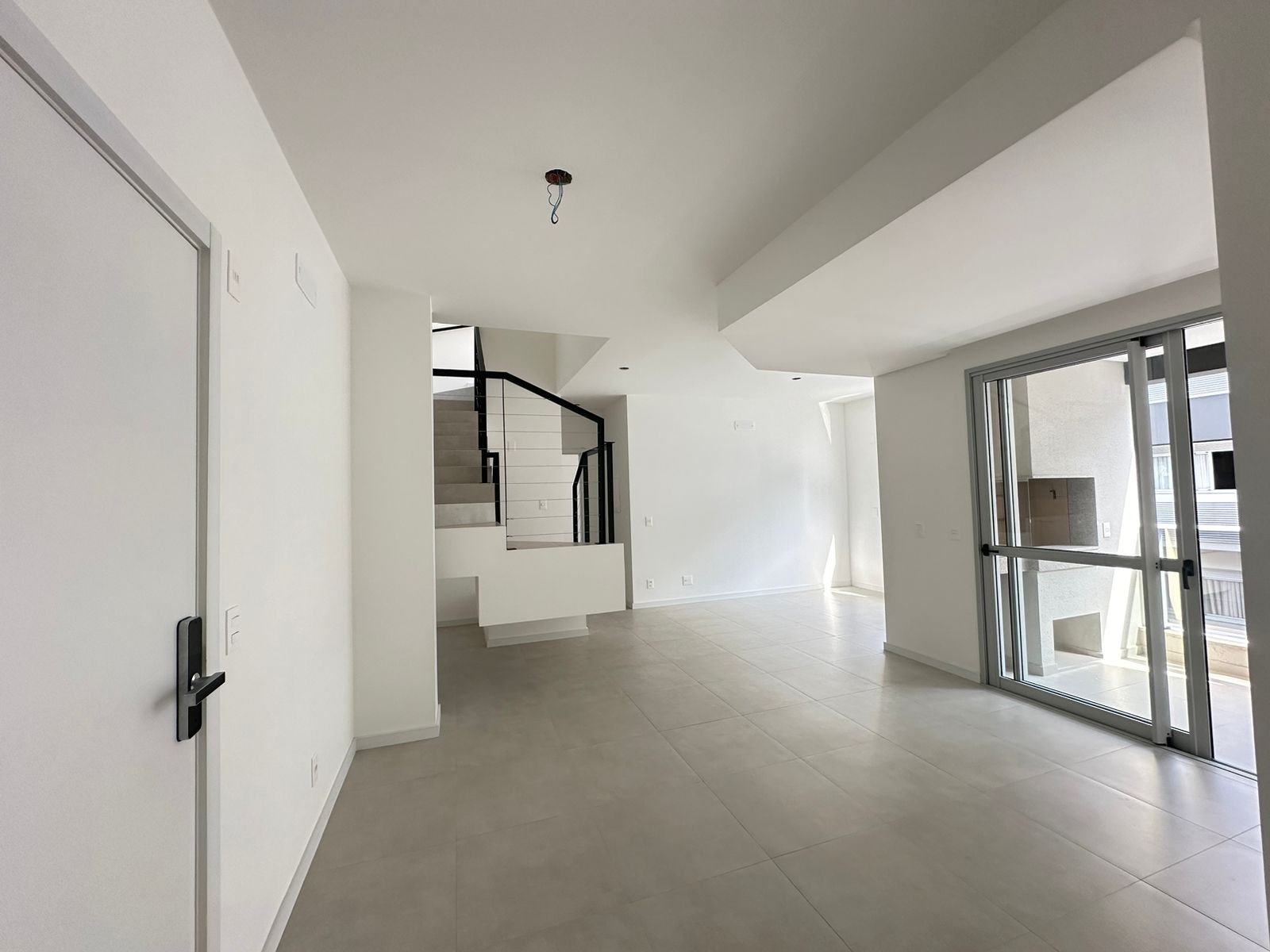 Apartamentos Duplex, Edifício Now