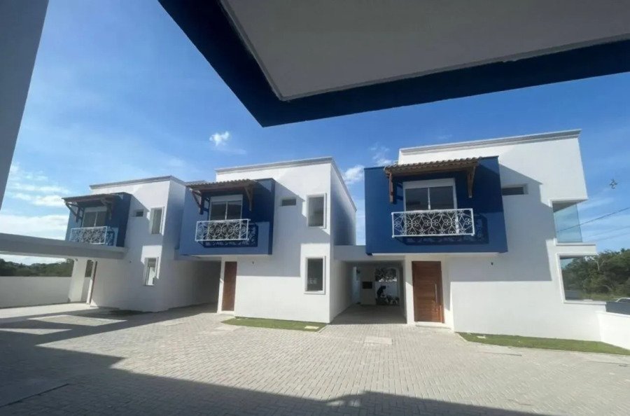 Sobrado em Condomínio, novo e financiável no Ribeirão da Ilha