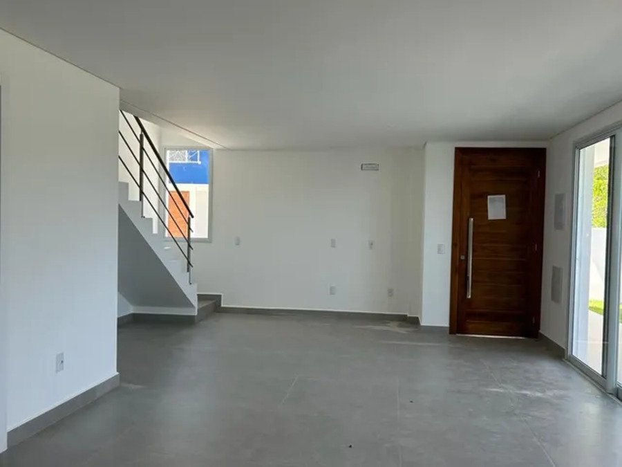 Sobrado em Condomínio, novo e financiável no Ribeirão da Ilha