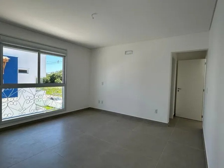 Sobrado em Condomínio, novo e financiável no Ribeirão da Ilha