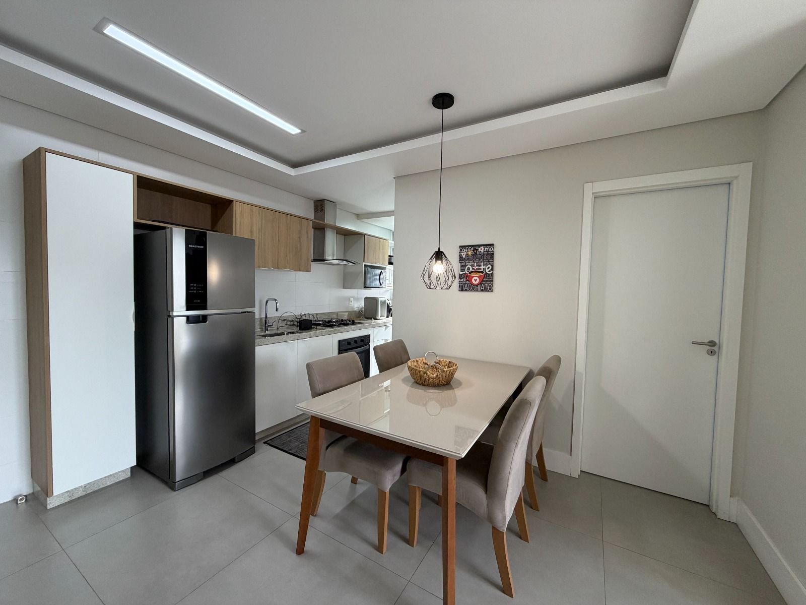 Apartamento 100% mobiliado na Trindade