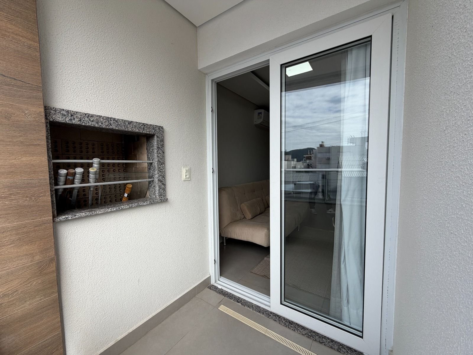 Apartamento 100% mobiliado na Trindade
