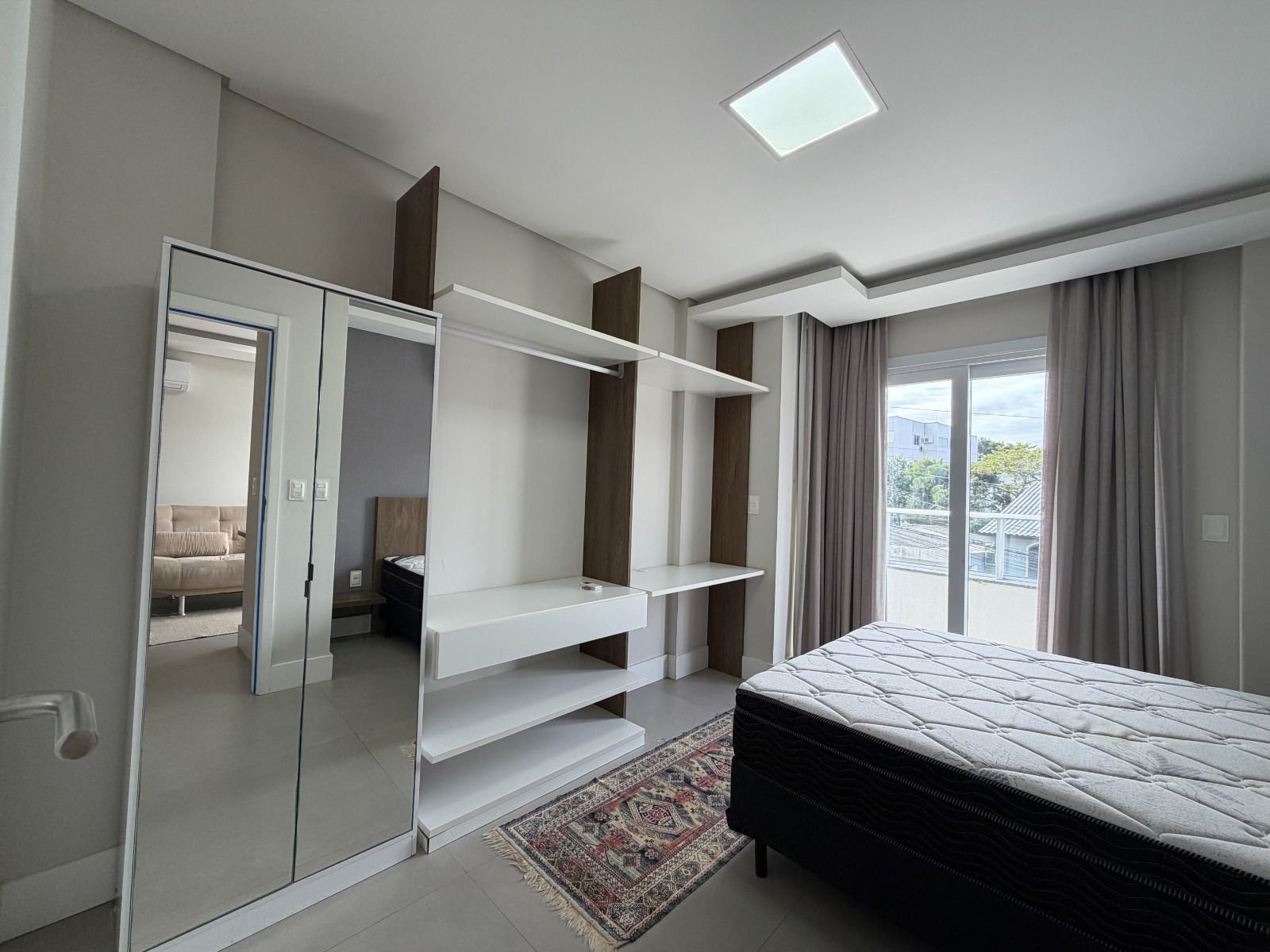 Apartamento 100% mobiliado na Trindade