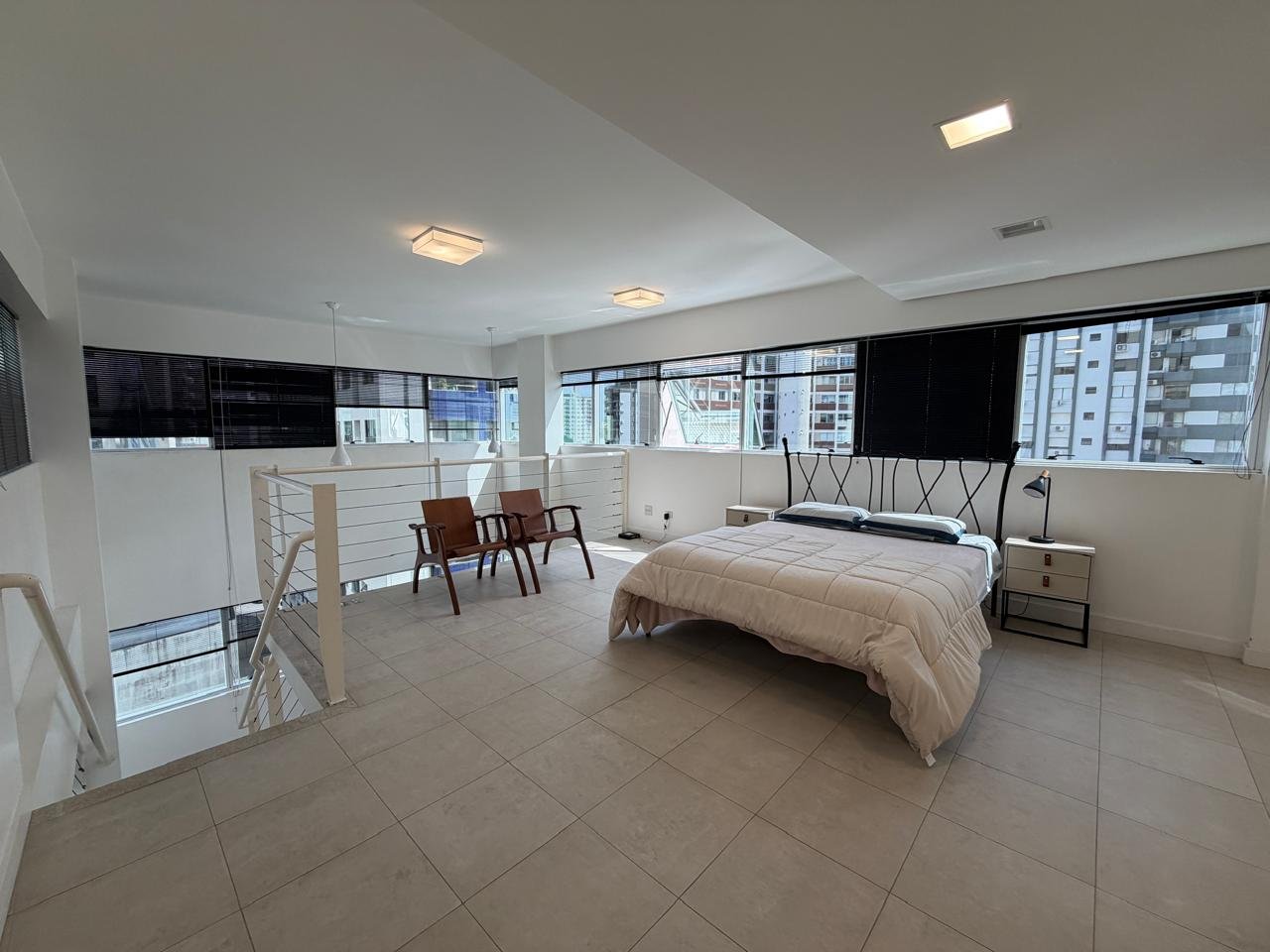 Loft duplex, próximo ao Shopping Beira Mar