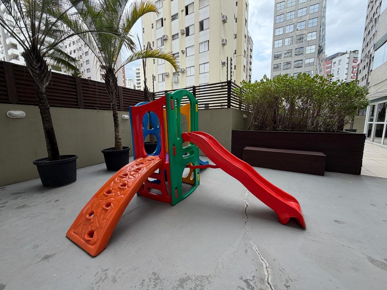 Loft duplex, próximo ao Shopping Beira Mar