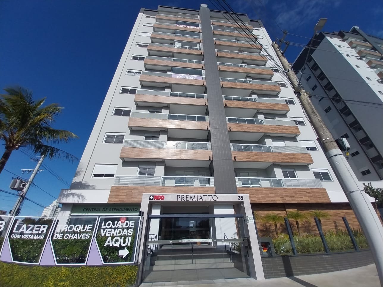 Apartamento novo, Premiatto