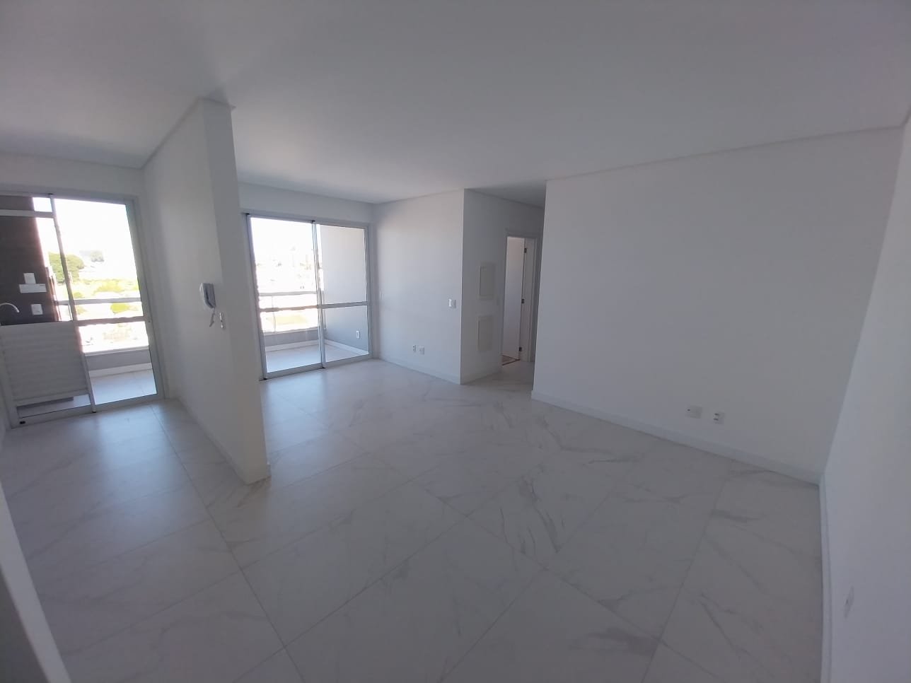 Apartamento novo, Premiatto