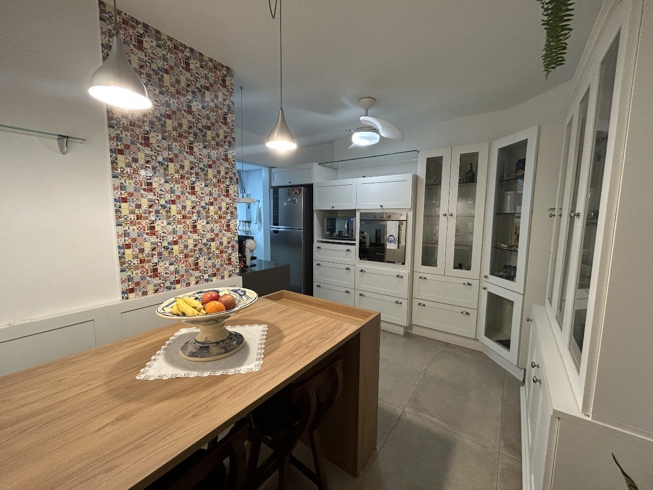 Apartamento semimobiliado, Rua Bocaiuva