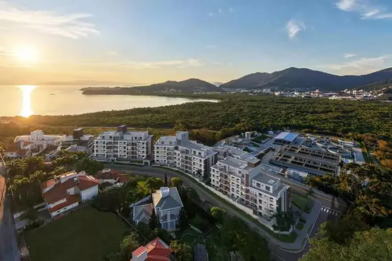 Vista del barrio João Paulo en Florianópolis para comprar un inmueble sobre plano